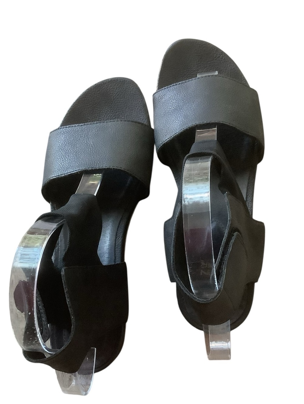 Eileen Fisher Black Leather Ankle Strap Sandals | Minimalist Comfort | Size 8.5 - Picture 5 of 10